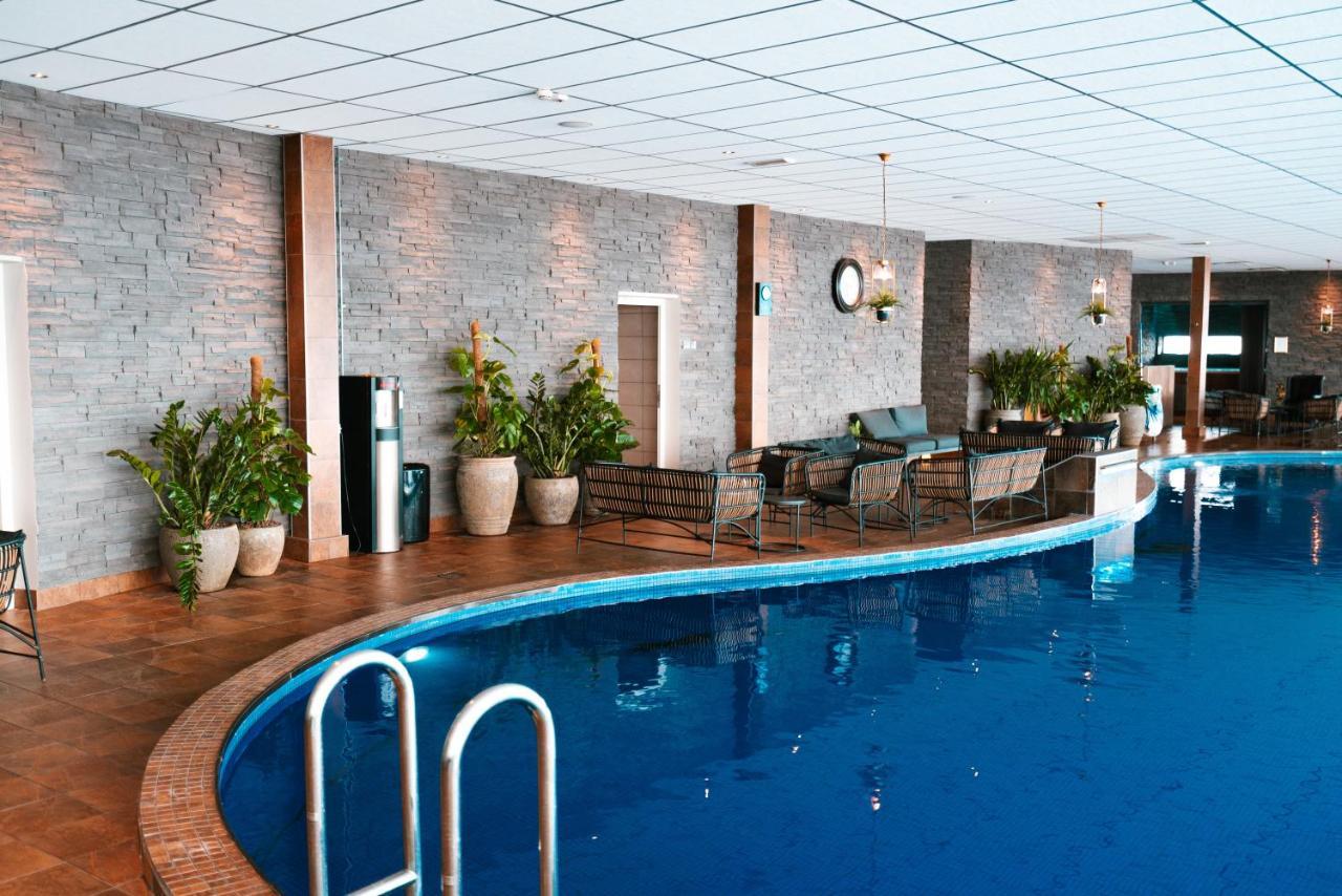 Hotell Hallstaberget โซลเลฟโต ภายนอก รูปภาพ