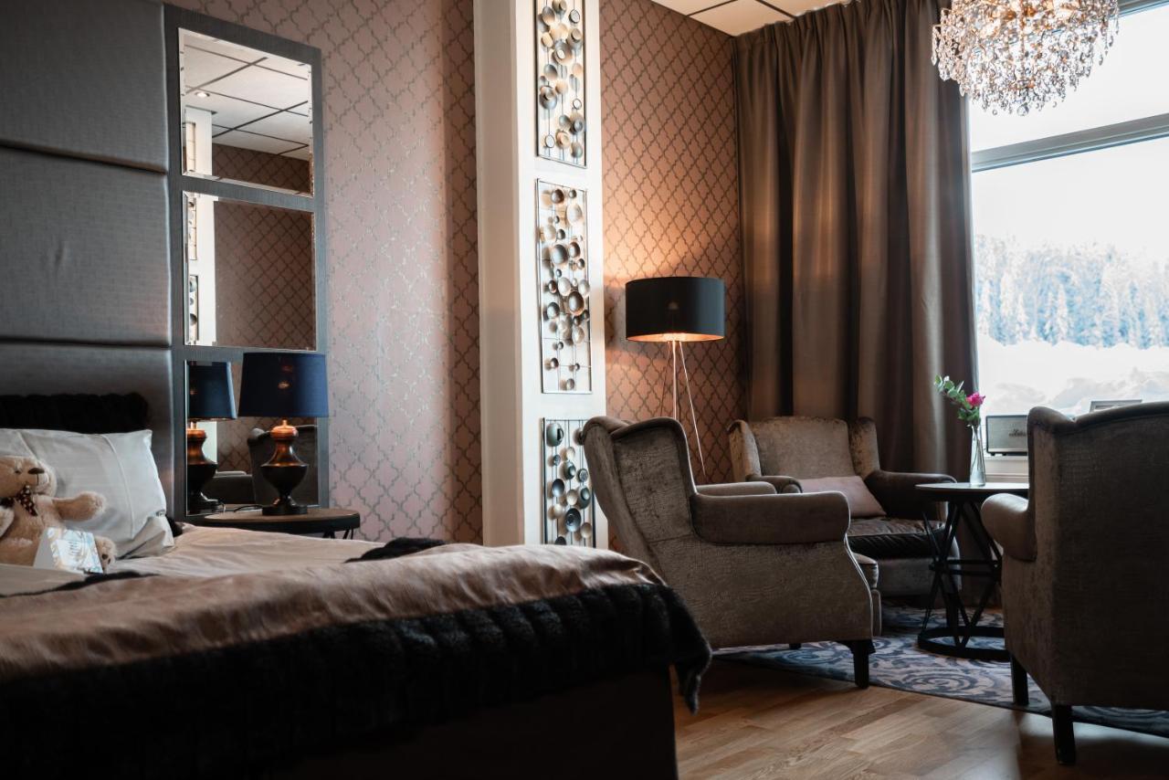 Hotell Hallstaberget โซลเลฟโต ภายนอก รูปภาพ